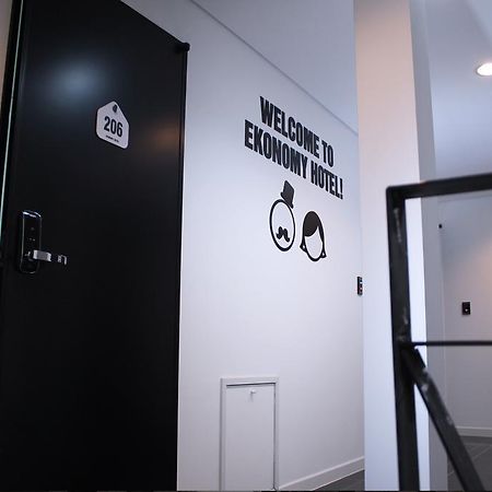 Ekonomy Hotel Dongdaemun Seul Dış mekan fotoğraf